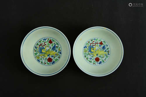 A Pair of Chinese Porcelain Bowls