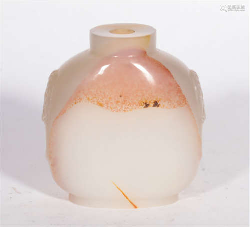 An Agate Snuff Bottle Qing Dynasty