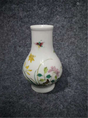 A Famille Rose Vase of Qing Dynasty