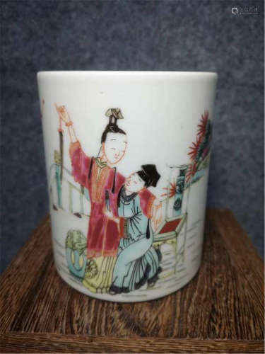 A Famille Rose Brush-pot of Qing Dynasty
