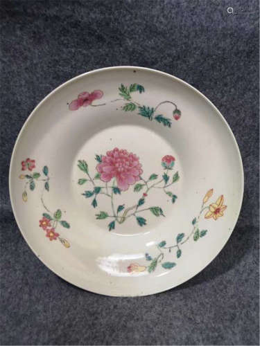 A Famille Rose Floral Plate of Qing Dynasty