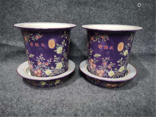 Pair Famille Rose Flowerpots of Qing Dynasty