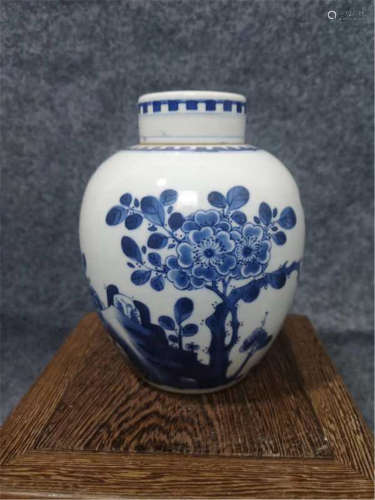 A Blue and White Jar of Qing Dynasty