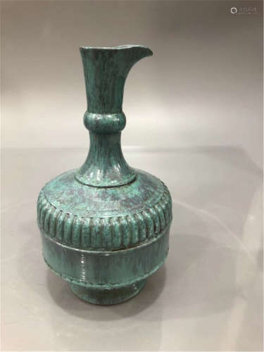 A Turquoise Glazed and Gilt Kendi of Qing Dynasty