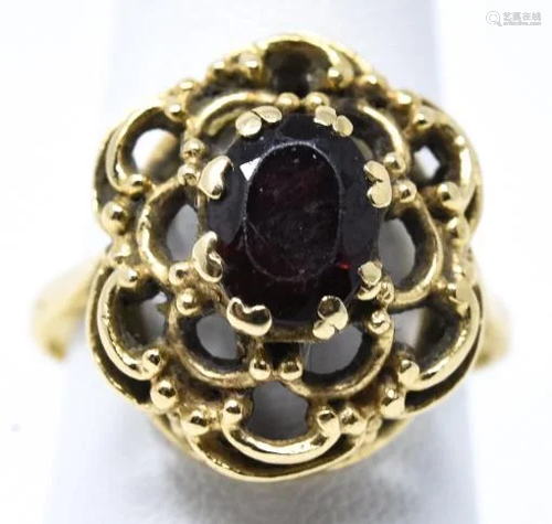 Estate 14kt Yellow Gold & Garnet Filigree Ring