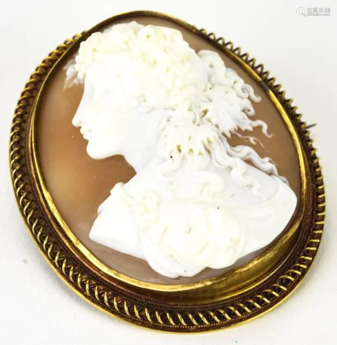 Victorian Shell Cameo 18k Gold Frame Brooch