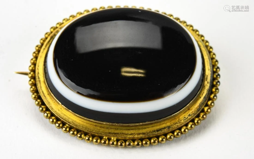 Large Victorian Agate and 14k Gold Brooch