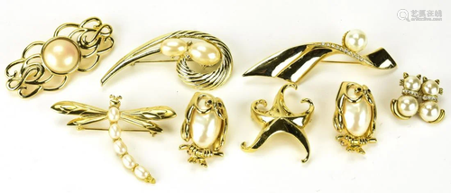 Lot of 8 Vintage Costume Gold and Pearl Pins