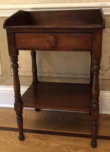 Antique Cottage Victorian Wash Stand or Side…