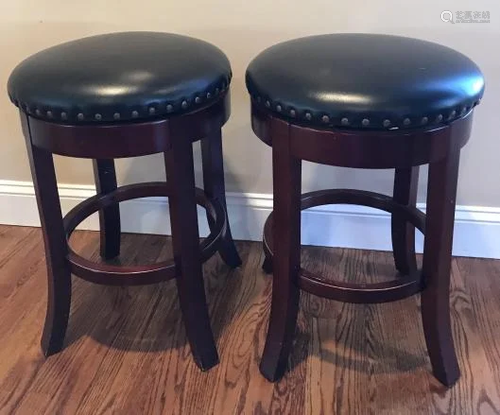 Pair Contemporary Kitchen Counter or Bar Stools