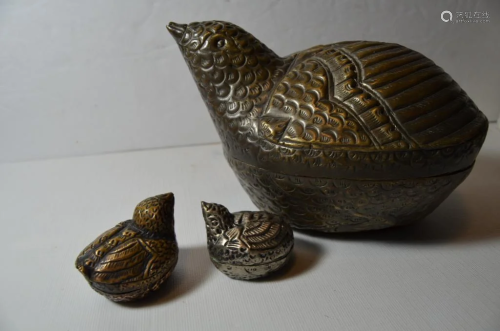 3 Japanese antique bronzes quail bird box