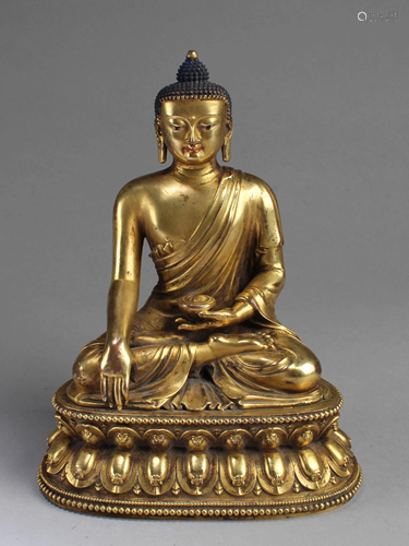 Chinese Gilt Bronze Buddha Statue