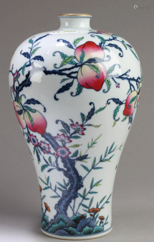 Chinese 'Doucai' Porcelain Meiping Vase
