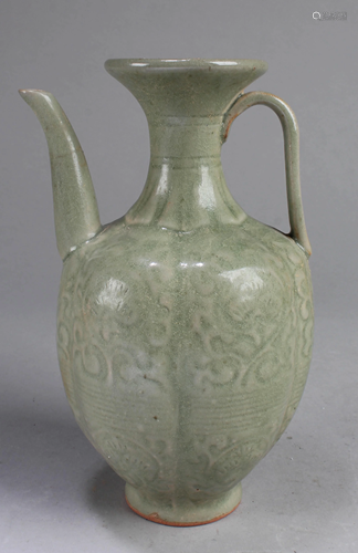 Chinese Porcelain Ewer