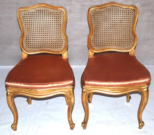 coppia di sedie dorate