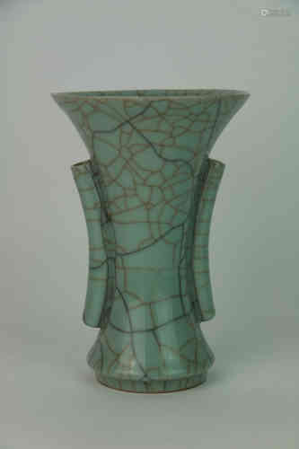 A Chinese Porcelain Beaker Vase 