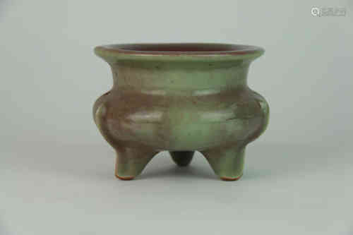 A Chinese Porcelain Censer