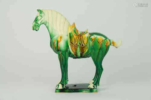 A Chinese Tri-colored Porcelain Horse