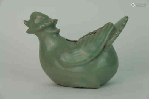 A Chinese Porcelain Duck-shaped Zun