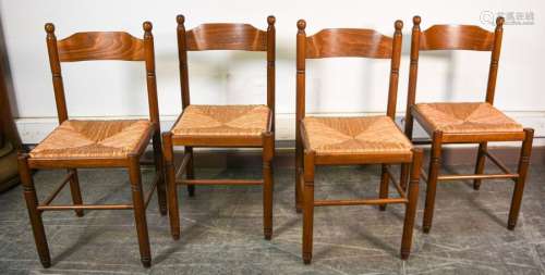Quatre chaises à assises paillées XXe siècle, trav…