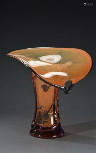 Jean TAMAIAN (Né en 1954) Vase en verre soufflé à …