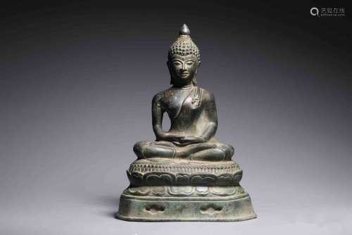 A Chinese Bronze Sitting Statue of Sakyamuni