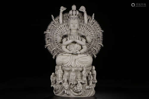 A Chinese Porcelain Thousand-hand Guanyin