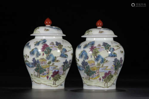 A Pair of Chinese Famille Rose Porcelain Hat-covered Jars