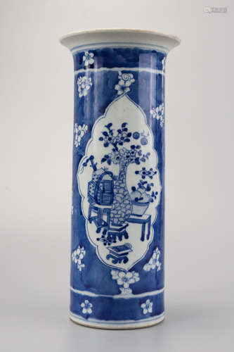 A Blue and White Arrow Pot