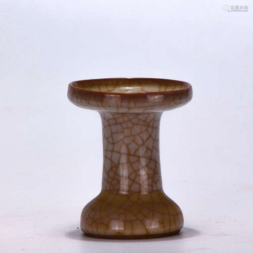 A Ge-type Vase