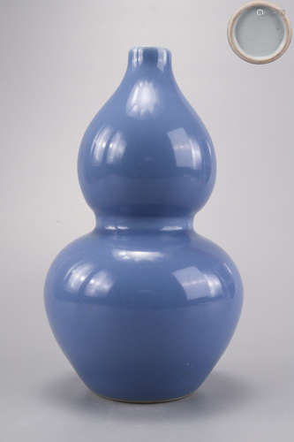 A Sky Blue Glazed Gourd Shaped Vase