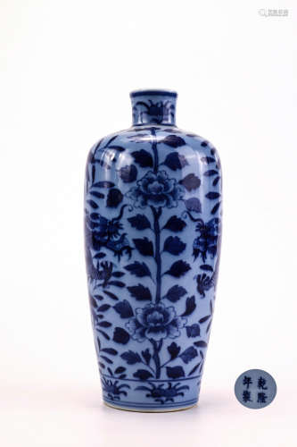 A Blue and White Phoenix Bottle Vase