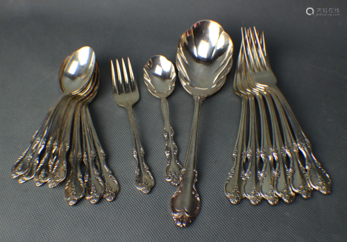 20 Silver Plating foxes and Spoons with Pepper Soul