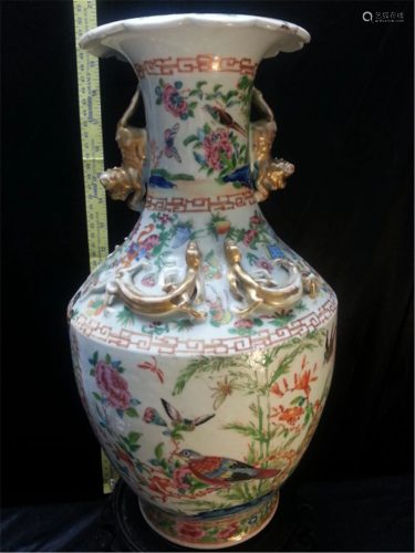 Massive Late 19th Century Chinese Export Rose …