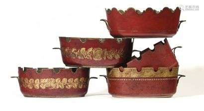 Pair of red painted sheet metal skylights with gold vine leaf decoration, three other red and gold skylights are attached. Beginning of the XIXth century H : 11 cm, L : 32 cm (worn)
