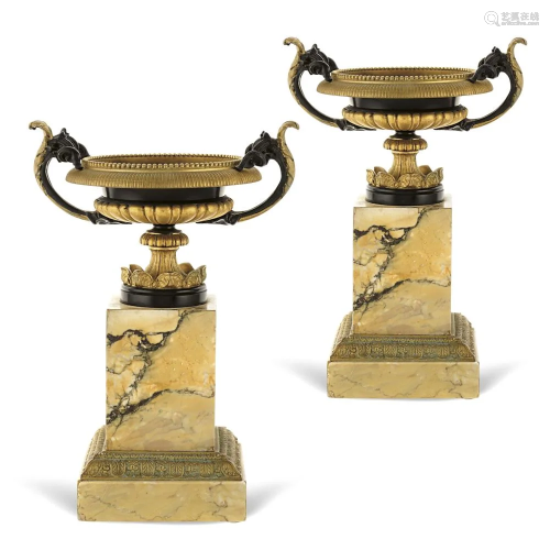 Pair of marble and bronze stands France, 20th c…