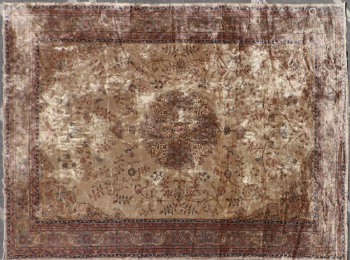 Fine Oushak Rug, Exceptional Quality Wool