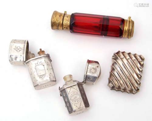 Mixed Lot: George III miniature scent bottle holder of shaped octagonal section, worn bright cut