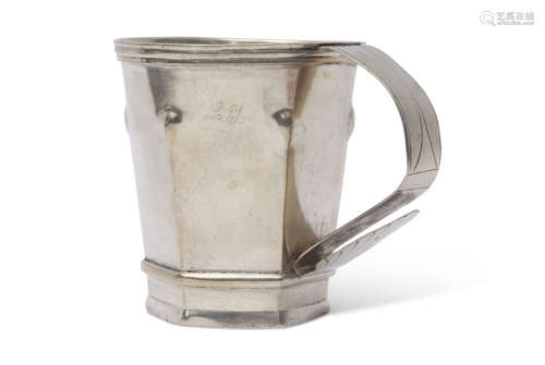 Unusual rare early Spanish Colonial, Peruvian(?) tankard, one unidentified hallmark on handle,