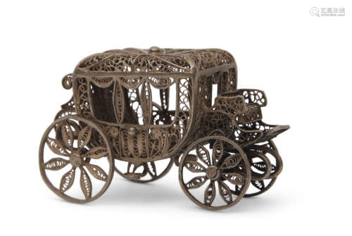 Filigree novelty carriage, unmarked, white metal (tested as silver), possibly Portuguese or Italian,