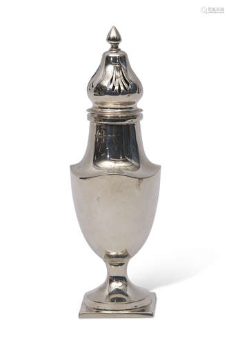 Sugar caster, Birmingham 1924, maker's marks unclear, weight 112g