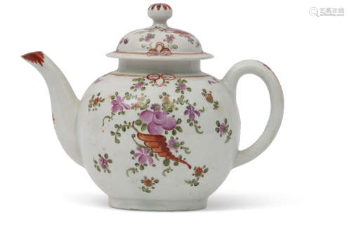 18th century Lowestoft porcelain tea pot decorated in polychrome with a Curtis design of
