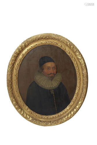 English School (17th/18th century) portrait of Inigo Hunt oil on canvas, 73 x 60cm, oval in carved