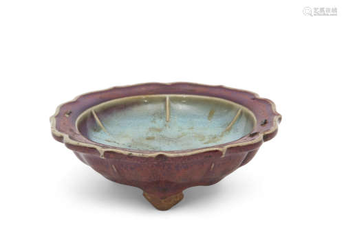 Chinese Ming period Narcissus bowl decorated with a Sang de beouf glaze and scalloped rim, 15cm diam