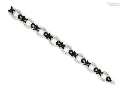 DIAMOND AND ONYX BRACELET