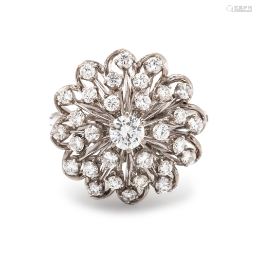 DIAMOND CLUSTER RING