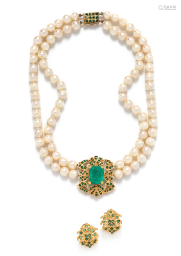 EMERALD AND CULTURED PEARL SET