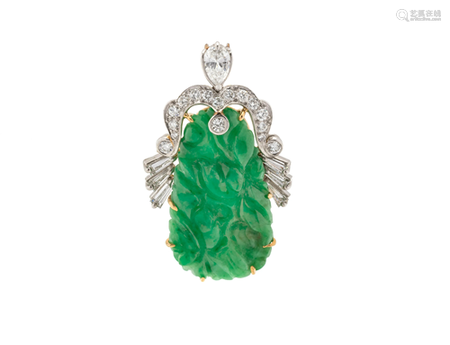 JADE AND DIAMOND PENDANT/BROOCH