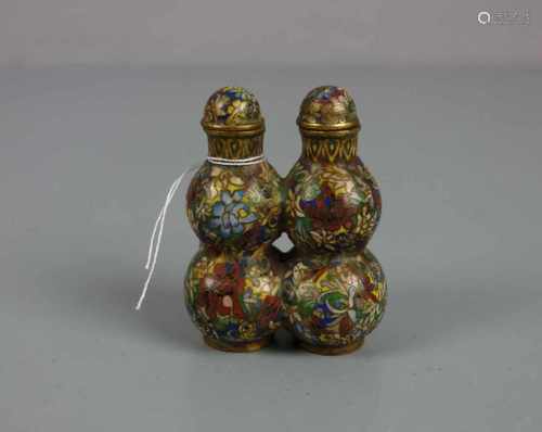 CLOISONNÉ - SNUFFBOTTLE / DOPPEL-SCHNUPFTABAKBEHÄLTER, China, Emaille über Messing. Snuffbottle in