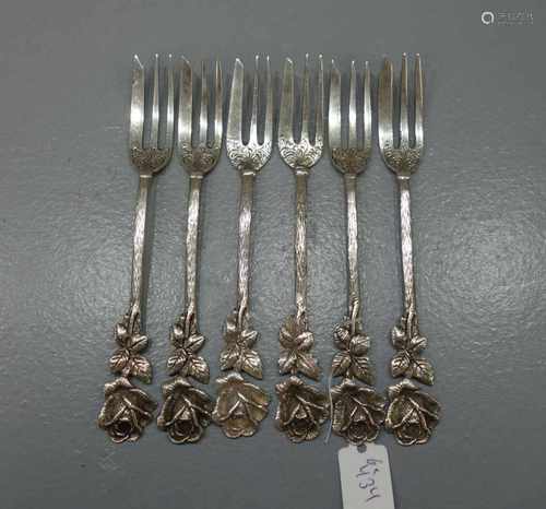 6 KUCHENGABEL / six silver cake forks, deutsch, 800er Silber, insgesamt 96 Gramm. Gemarkt mit